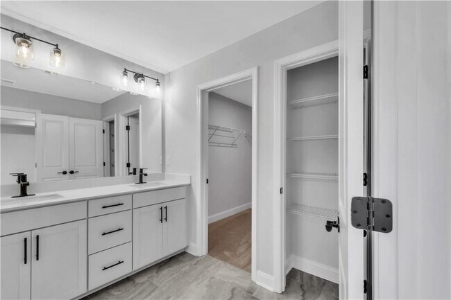 Building Photo - 108 Briargate Dr