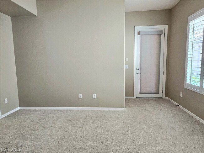 Building Photo - 2139 Twin Falls Dr