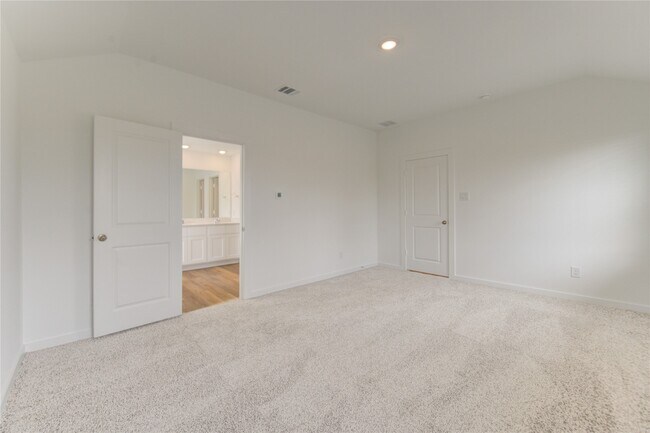 Building Photo - 9027 Rose Water Trl