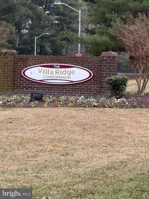 Building Photo - 418 Girard St