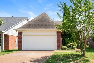 Building Photo - 8701 Eagle View Dr