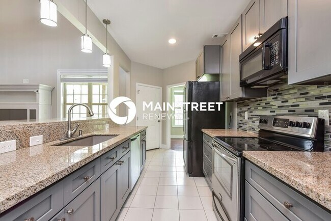 Building Photo - 5 Bedroom Pet-Friendly Home in McDonough, GA with Main Street Renewal
