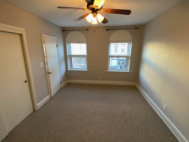 East bedroom with downtown view - 225 N Franklin St