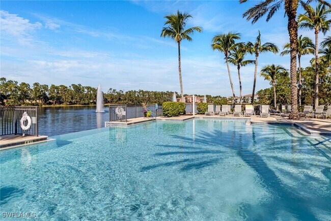 Building Photo - 1664 Tarpon Bay Dr S
