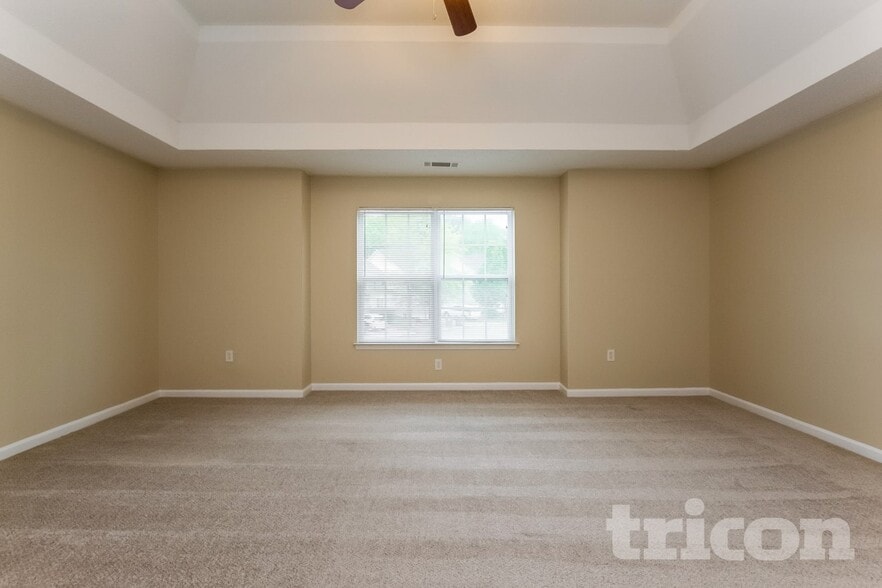 Building Photo - 3044 Summer Breeze Dr