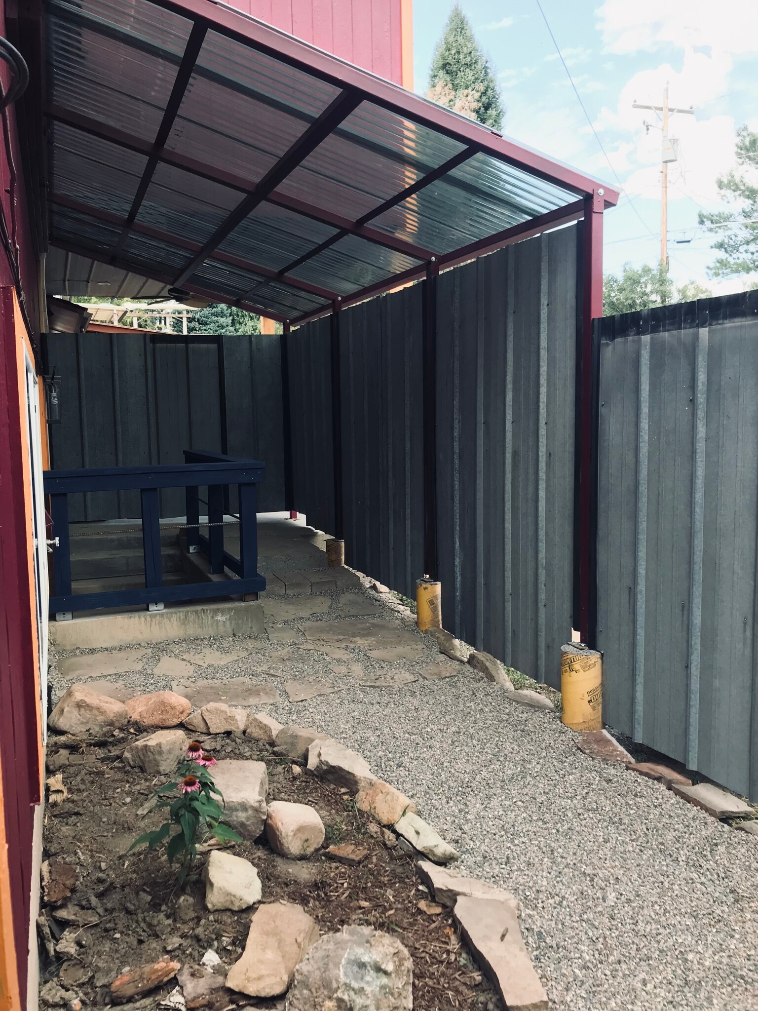 Building Photo - 2612 Borrego Dr