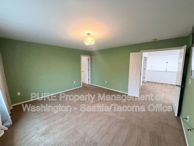 Building Photo - 1725 SW 346th Pl