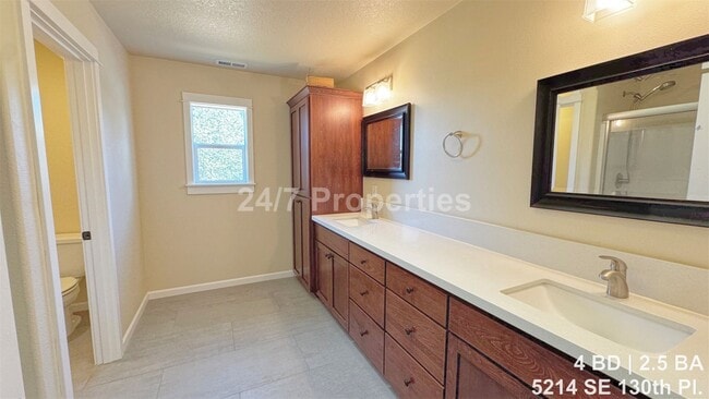 Building Photo - Charming 4 BD | 2.5 BA Home w/ Large Yard - Powellhurst-Gilbert