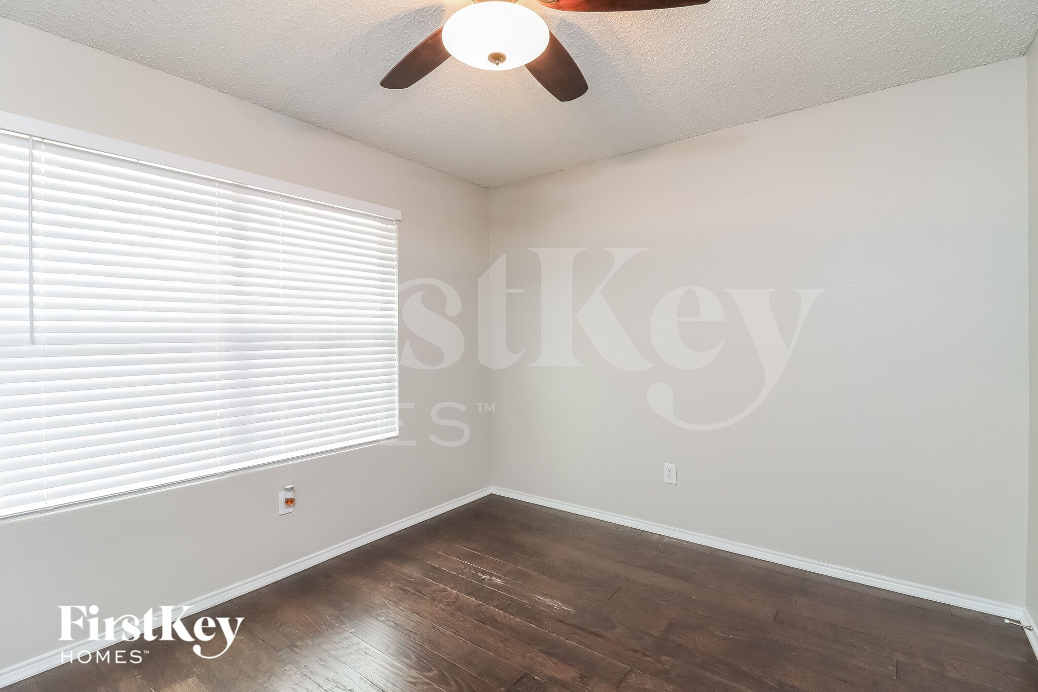 Building Photo - 6200 Winnebago Ct
