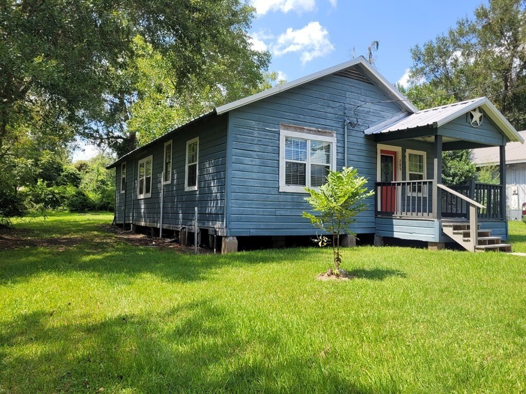 Building Photo - 205 N Lelia Ave
