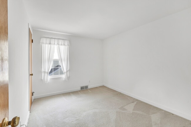 Building Photo - 93 Catherine Terrace