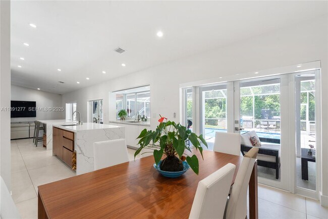 Building Photo - 7705 SW 171st Terrace