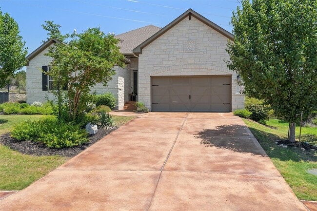 Building Photo - 216 Vista Village Cove