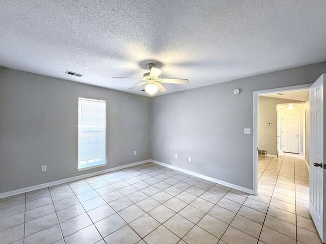 Building Photo - 1821 Central Trails Dr