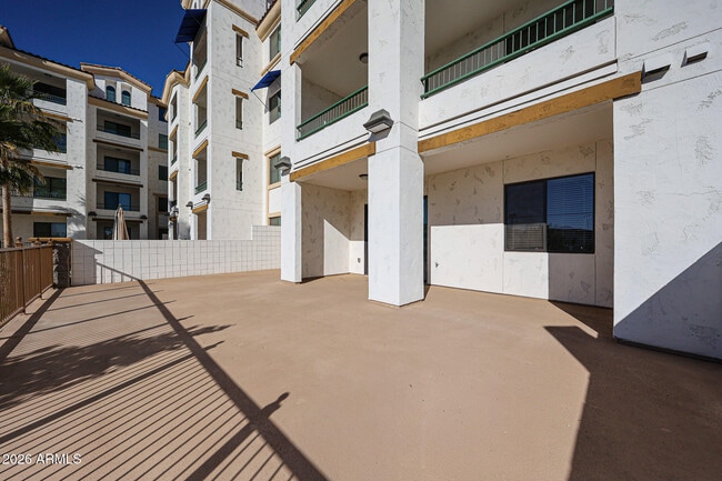 Building Photo - 2511 W Queen Creek Rd