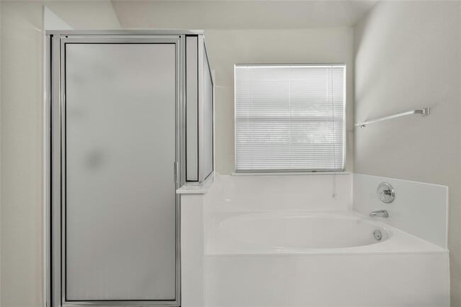 Building Photo - 3816 Harvey Penick Dr