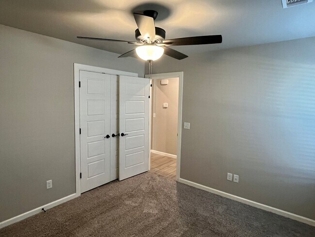 Building Photo - Beautiful 3 Bed, 2 Bath, 2 Car North Edmond/Arcadia