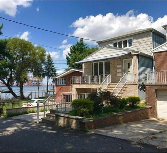 Primary Photo - 45 Edwards Ct