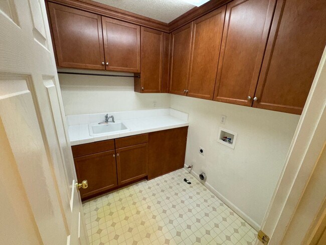 Building Photo - 4270 Rimini Way