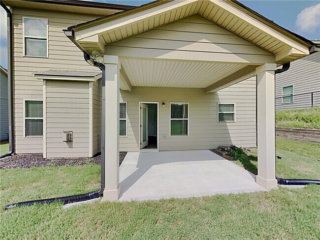 Building Photo - 1970 Township Dr