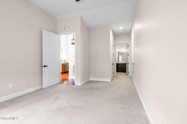 Building Photo - 24C Idared Ln