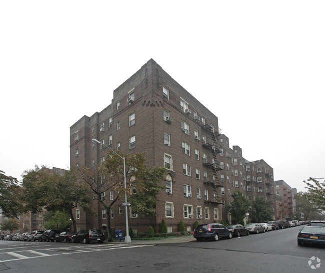 64-45 Booth Street - 64-45 Booth St