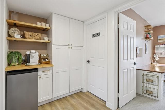 Building Photo - 2711 Via Festivo