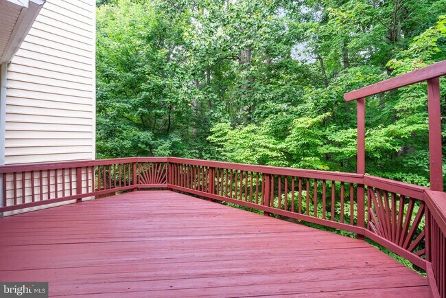Building Photo - 4021 Fairfax Center Hunt Trail