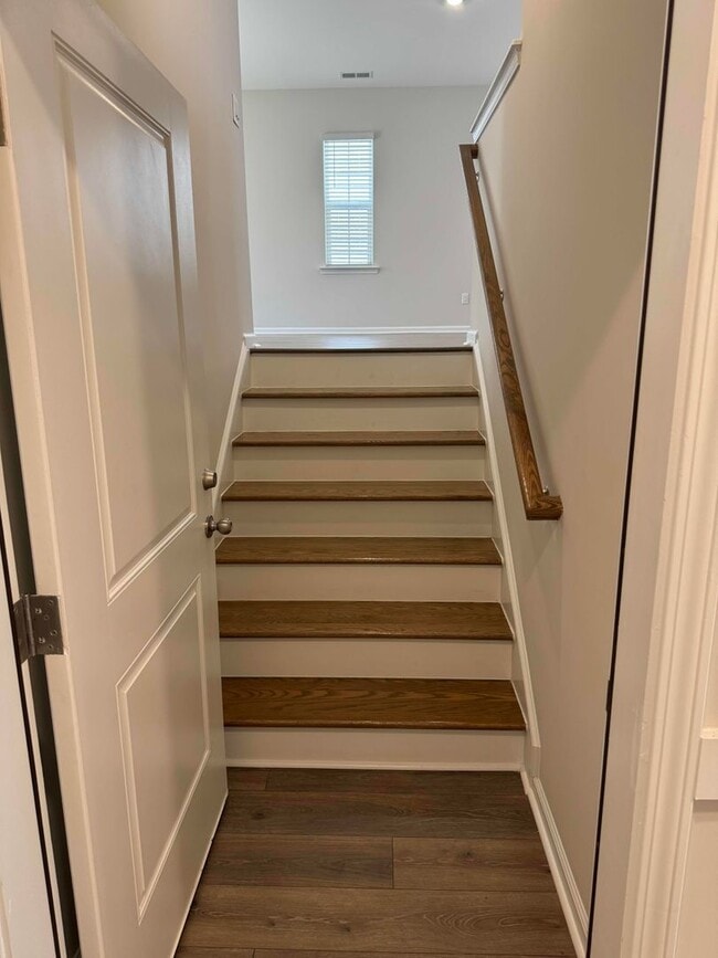 Building Photo - 4 Bedroom Home at Bailey's Cove on Hilton Head Island | Small footprint. Big island life.