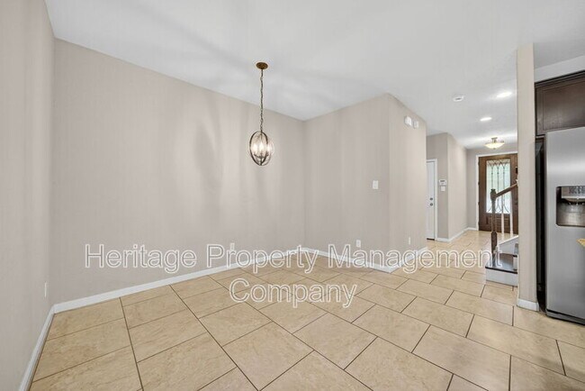 Building Photo - 1226 Hidden Cave Dr