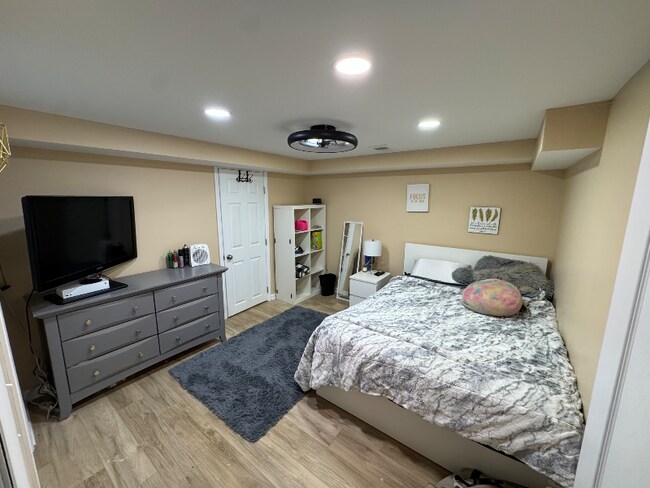 Building Photo - 414 Wyndhurst Dr