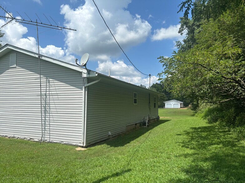 Building Photo - 11380 Mcfarland