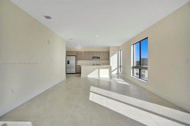 Building Photo - 8265 NW 41st St
