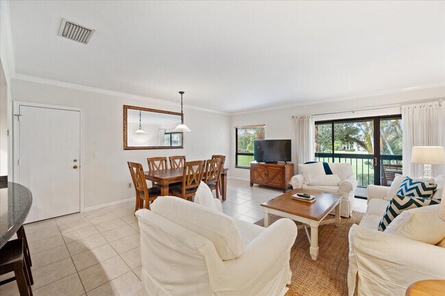 Building Photo - 13334 Polo Club Rd