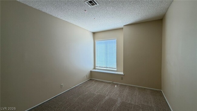 Building Photo - 6368 Spring Meadow Dr