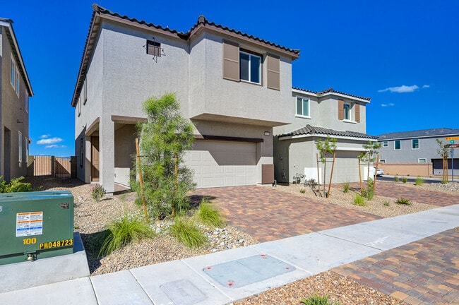 Building Photo - 8532 W Agate Ave