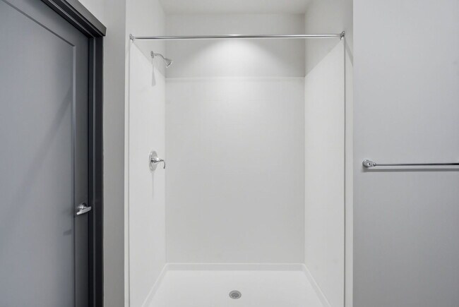 Building Photo - 1227 Rock Run Crossings Dr