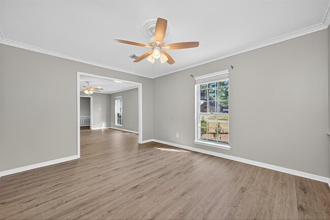 Building Photo - 1714 Corral Dr