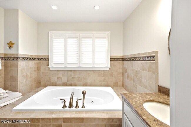 Building Photo - 84 Cookman Ave