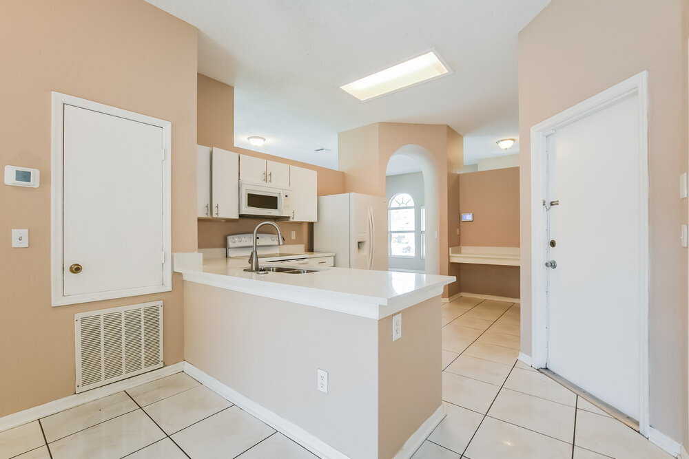 Building Photo - 12805 Woodbury Glen Dr