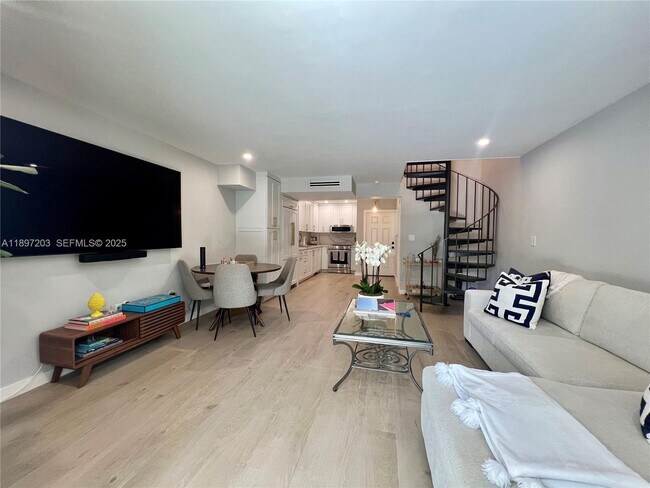 Building Photo - 3220 W Trade Ave