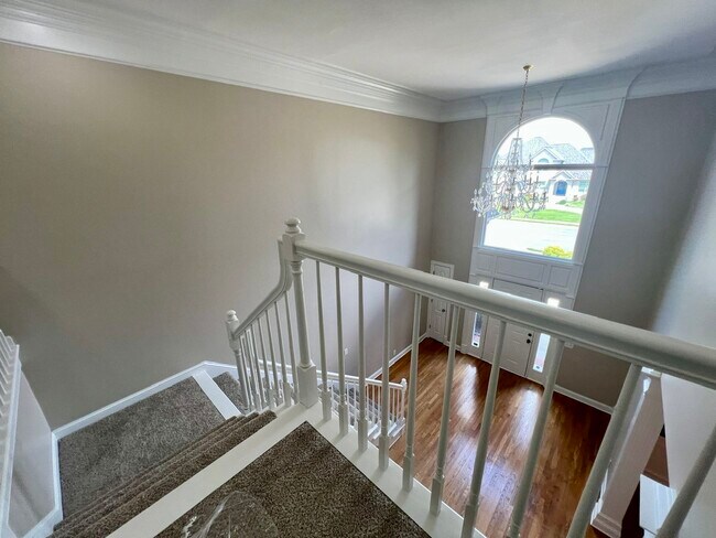 Building Photo - 2903 St Johns Dr