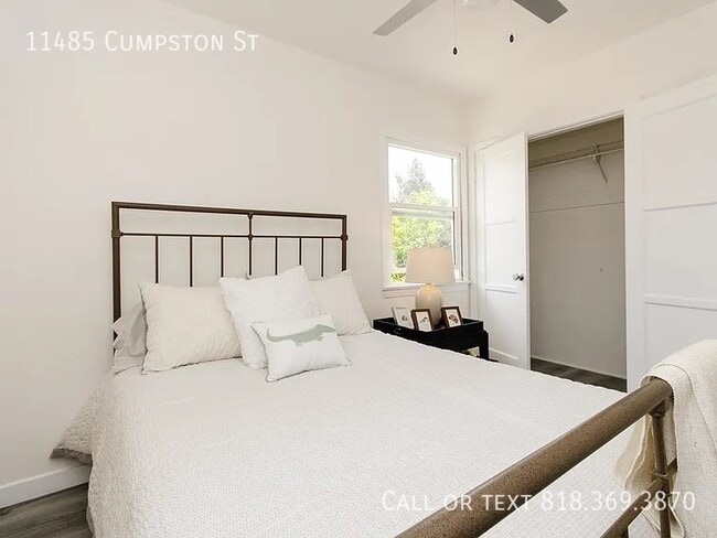 Building Photo - 11485 Cumpston St