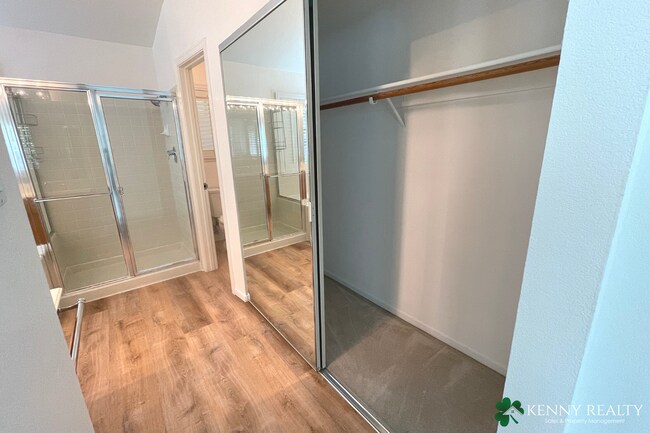 Building Photo - Stunning 3 Bedroom, 2 Bathroom Home in San Carlos