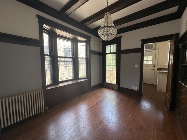 Building Photo - 2351 N Cleveland Ave