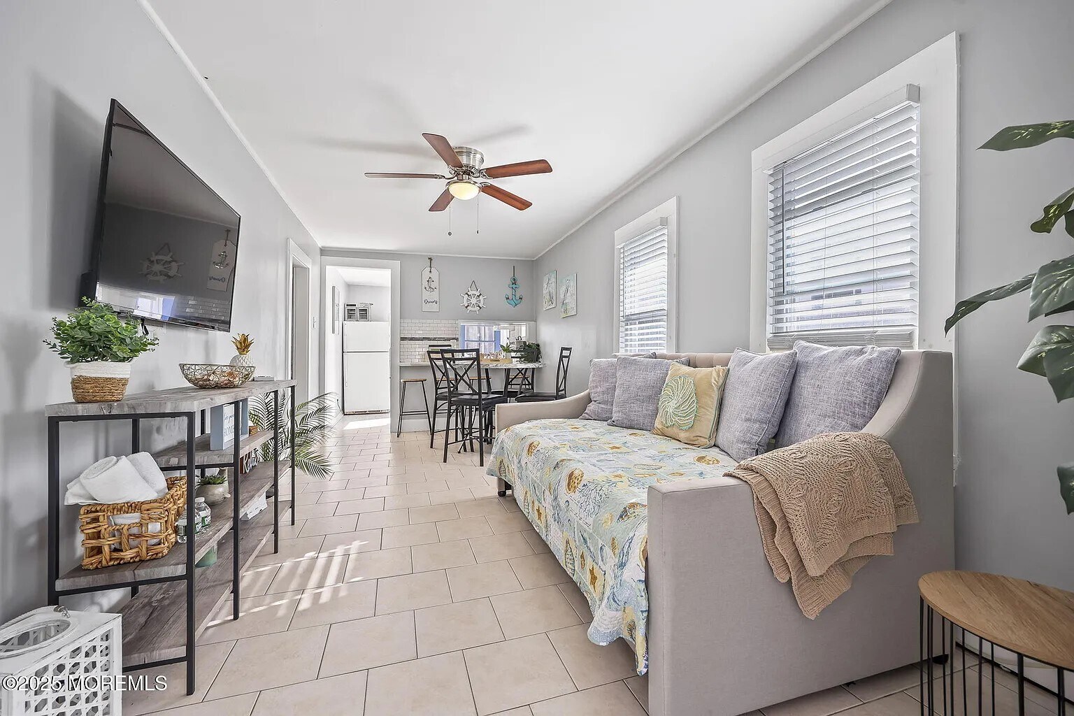 Building Photo - 111 Blaine Ave