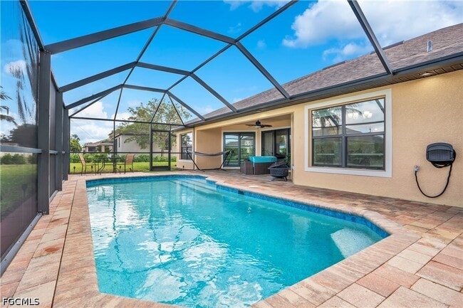 Building Photo - 1627 SW 14th St