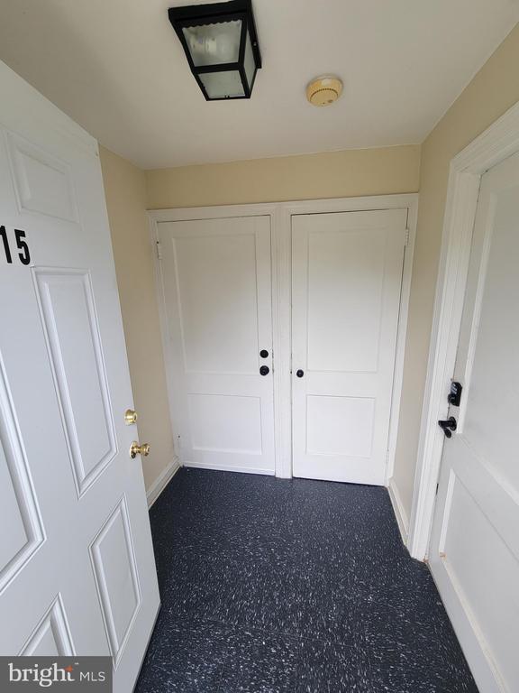 Building Photo - 3315 Indian Queen Ln