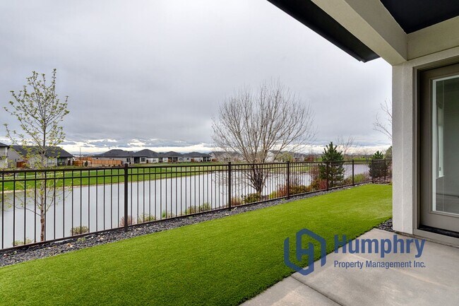 Building Photo - Brand new home stunning Valor Estates in Kuna