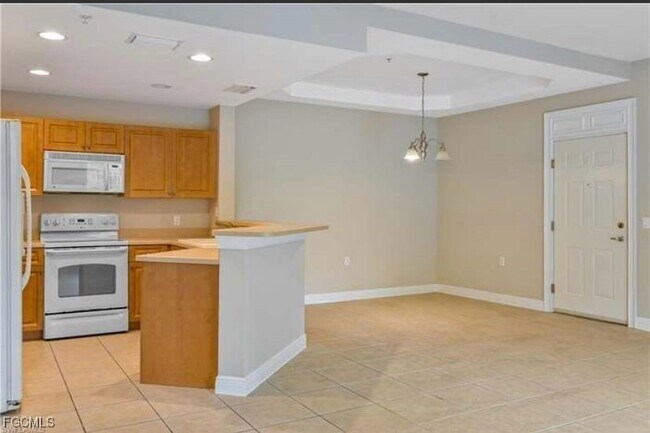 Building Photo - 3948 Pomodoro Cir